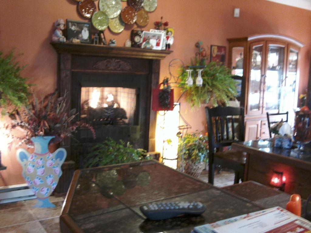 Brookside Inn At Laurens מראה חיצוני תמונה